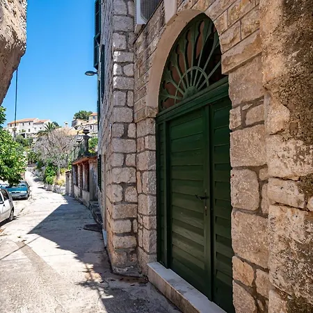 Pensión And With Wifi - 13678